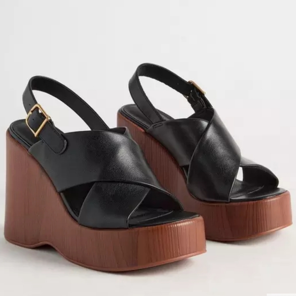 Torrid Criss Cross Black Platform Wedge Sandals Woman's Medium 8.5